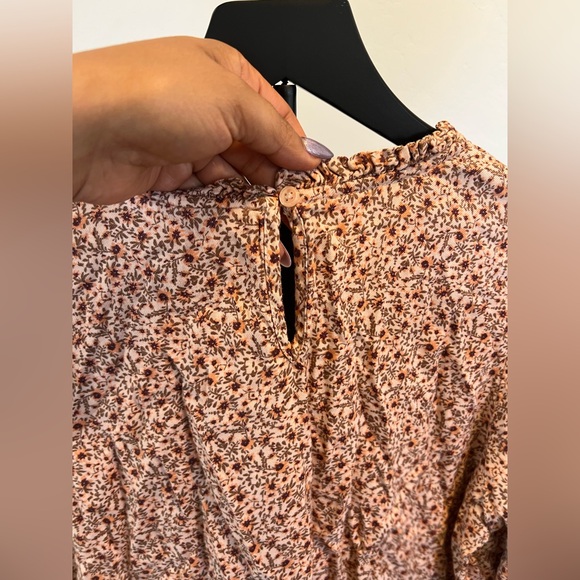 a.n.a Multicolor Floral Blouse - Picture 2 of 5